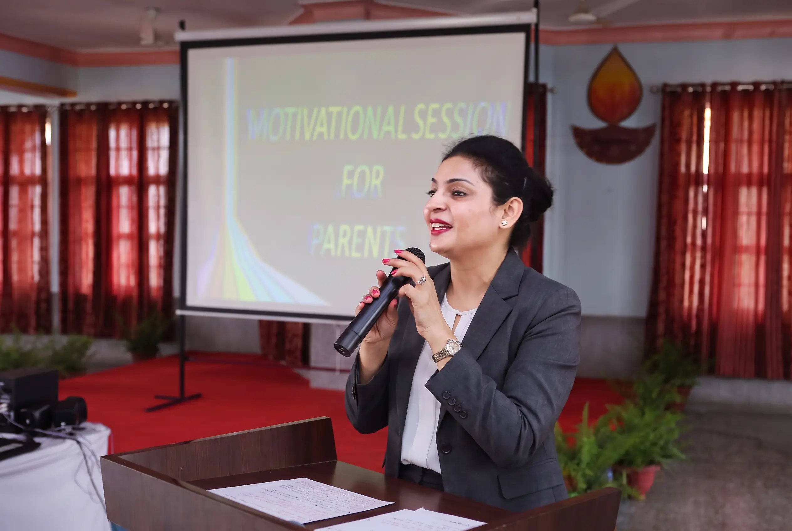shamina deol ieu paris